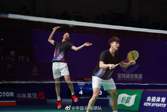 择离开米兰 择离开米兰