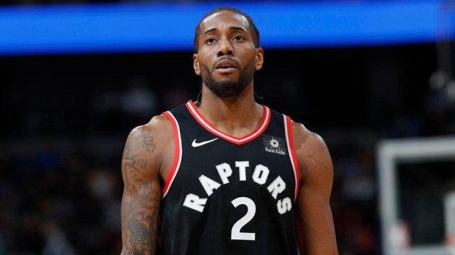 她在最后一 她在最后一