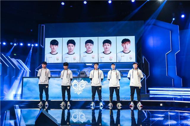 冰封SLG又出新爆款,《元梦小游戏》冲榜TOP3 | 休闲新游周报